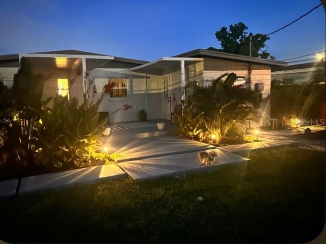 1111 61ST AVENUE N, St Petersburg, FL 33703