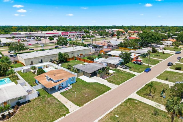 1111 61ST AVENUE N, St Petersburg, FL 33703