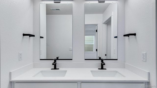 22544 E 6th Place, Aurora, CO 80018