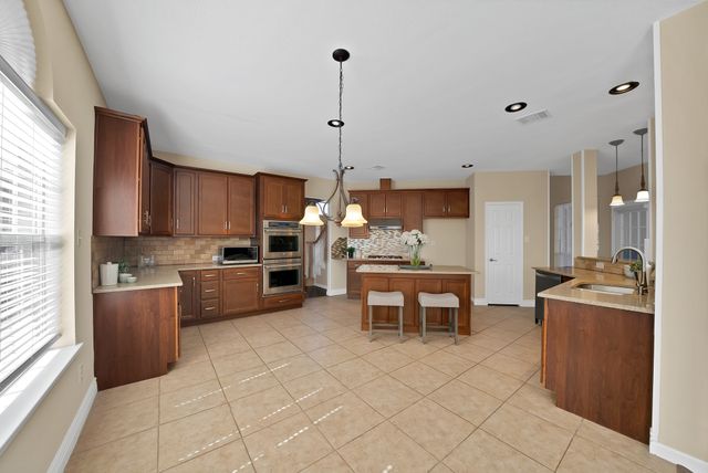 9312 Big Foot Drive, Plano, TX 75025