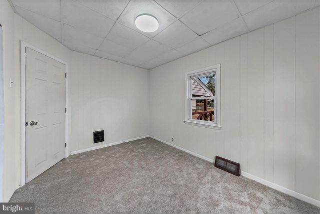 1910 DUTTON MILL RD, Aston, PA 19014