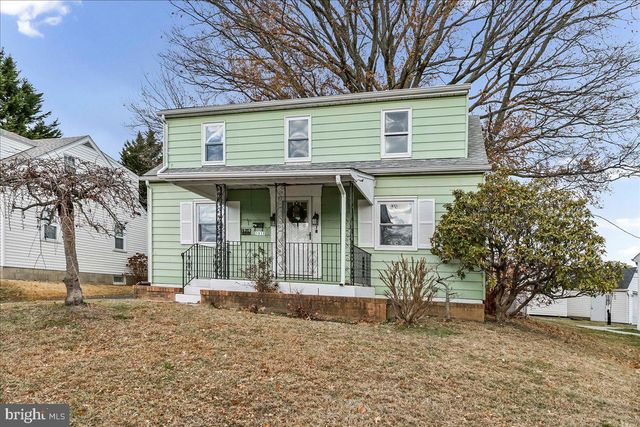 1910 DUTTON MILL RD, Aston, PA 19014