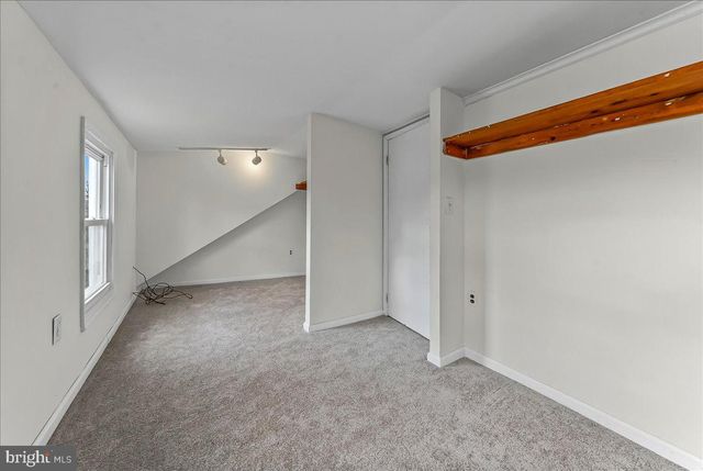 1910 DUTTON MILL RD, Aston, PA 19014