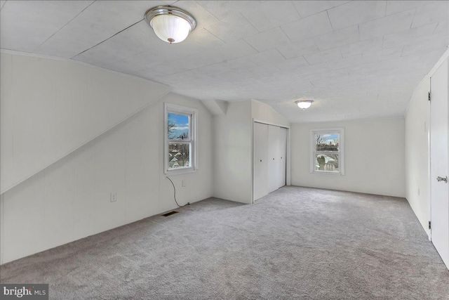 1910 DUTTON MILL RD, Aston, PA 19014