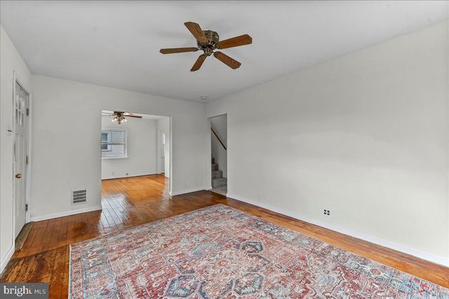 1910 DUTTON MILL RD, Aston, PA 19014