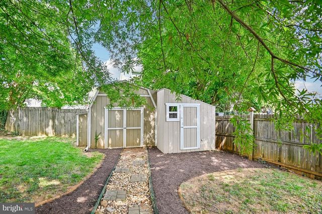 5306 WENDLEY RD, Baltimore, MD 21229
