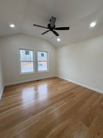 226 Falls Creek Way, Somerset, KY 42501