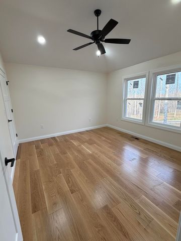 226 Falls Creek Way, Somerset, KY 42501