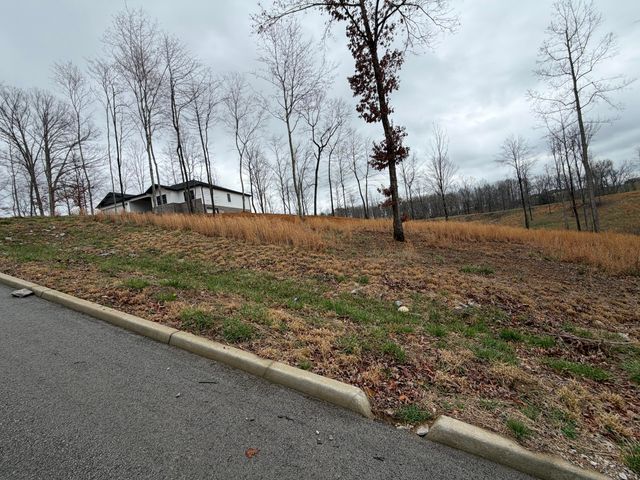 226 Falls Creek Way, Somerset, KY 42501