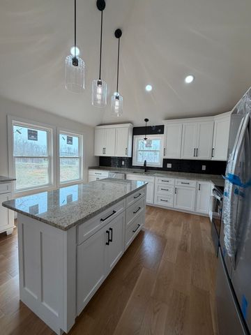 226 Falls Creek Way, Somerset, KY 42501