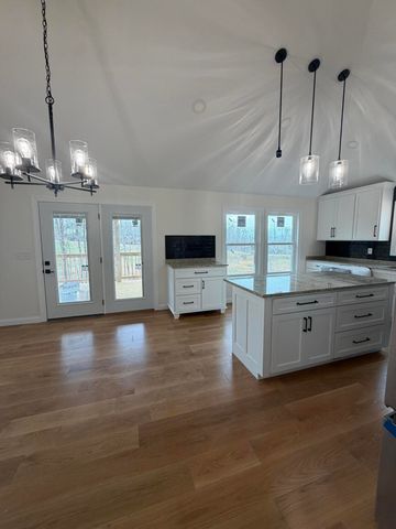 226 Falls Creek Way, Somerset, KY 42501