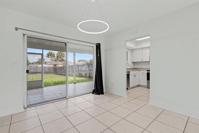 6821-6825 NW 11th Place 6825, Plantation, FL 33313