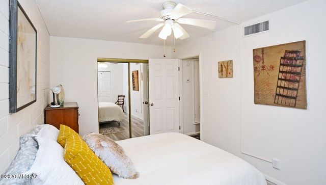 8050 E Broadway Boulevard D105, Tucson, AZ 85710