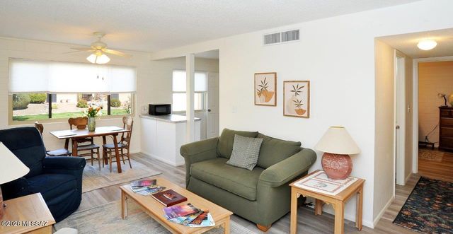 8050 E Broadway Boulevard D105, Tucson, AZ 85710