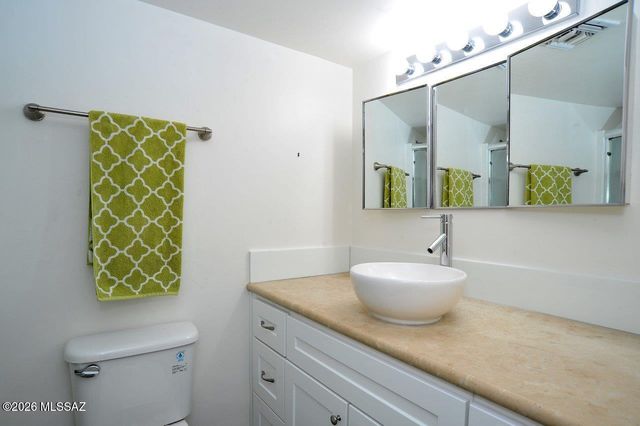 8050 E Broadway Boulevard D105, Tucson, AZ 85710