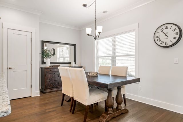 1208 Cascadeway Dr, Murfreesboro, TN 37129