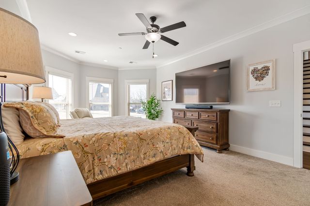 1208 Cascadeway Dr, Murfreesboro, TN 37129