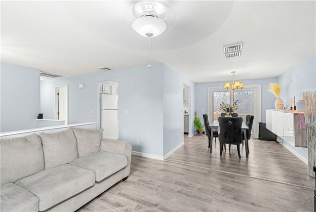 264 Locust Glen Drive, Cranston, RI 02921