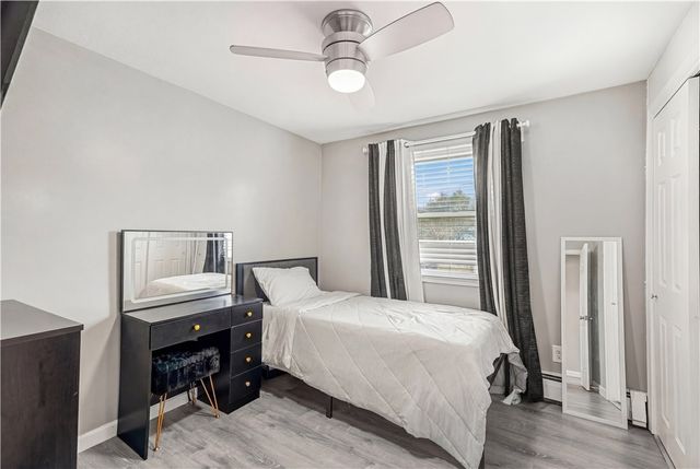 264 Locust Glen Drive, Cranston, RI 02921