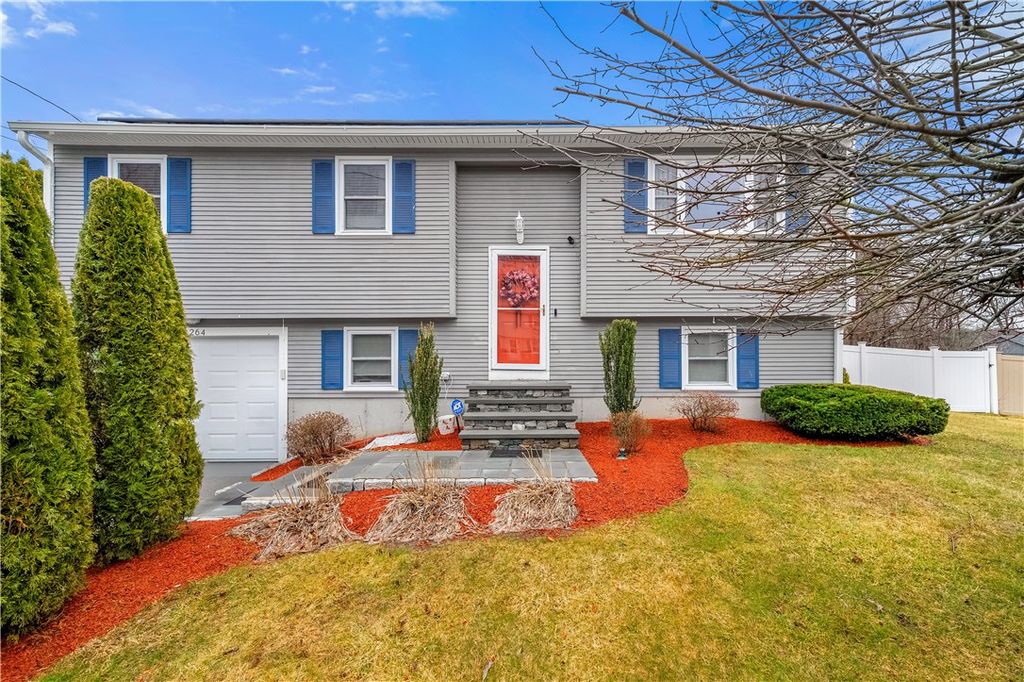 264 Locust Glen Drive, Cranston, RI 02921