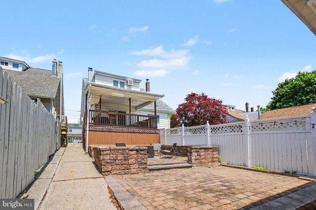 719 LYTLE ST, Minersville, PA 17954