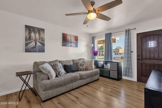 2714 W ELLIS Drive, Tempe, AZ 85282