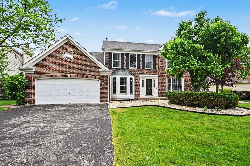 865 Warwick Lane SE, Lake Zurich, IL 60047
