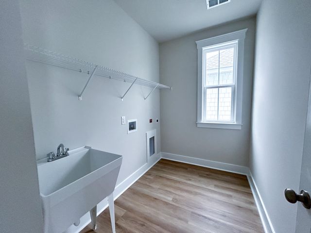 354 Trailmore Lane, Summerville, SC 29486