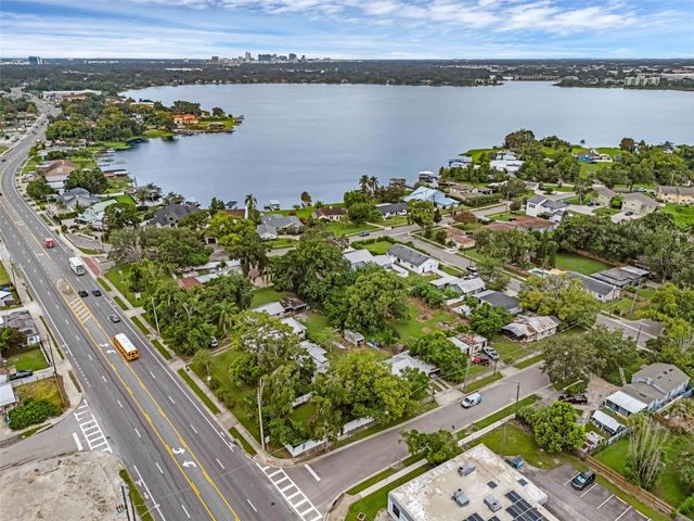 1725 FAIRVIEW SHORES DRIVE, Orlando, FL 32804
