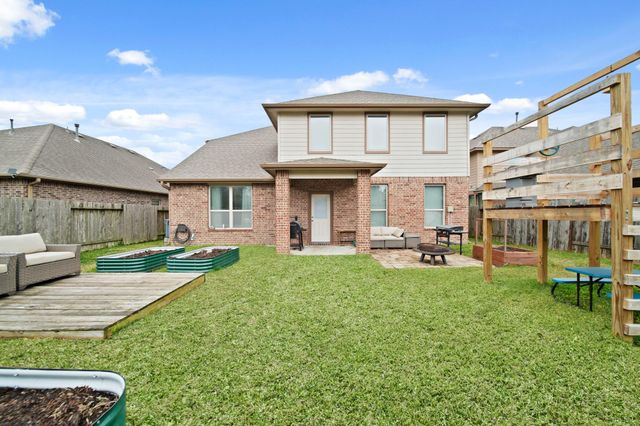 2725 Merlin Lane, Pearland, TX 77581