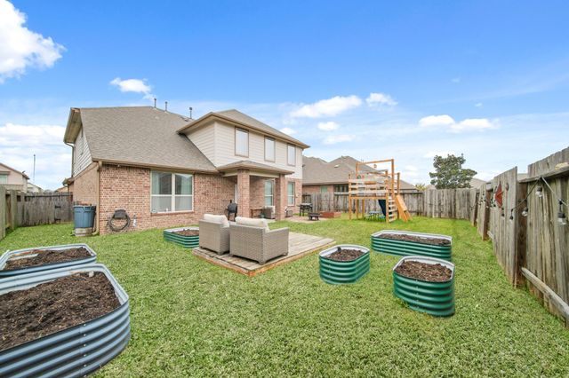 2725 Merlin Lane, Pearland, TX 77581