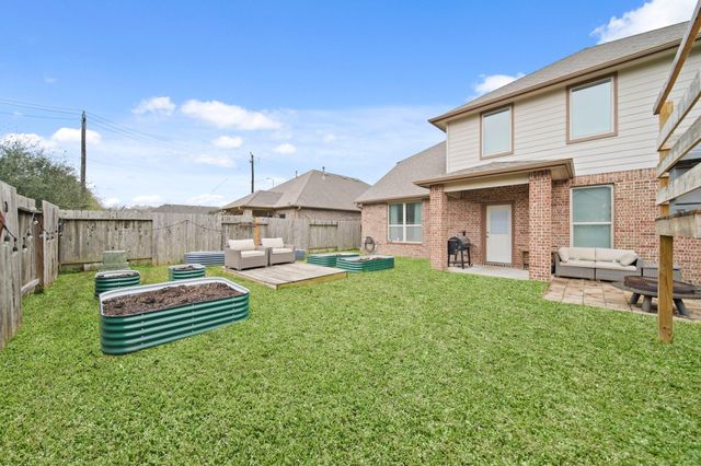 2725 Merlin Lane, Pearland, TX 77581