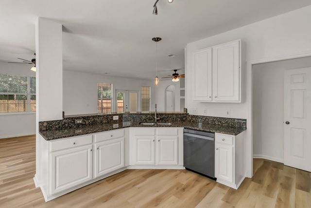 1417 Endicot Way, Mount Pleasant, SC 29466