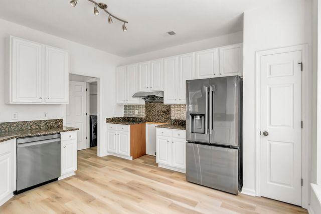 1417 Endicot Way, Mount Pleasant, SC 29466