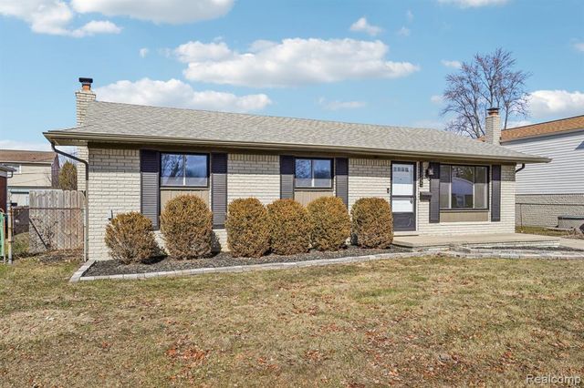 11805 Tahiti Drive, Sterling Heights, MI 48312