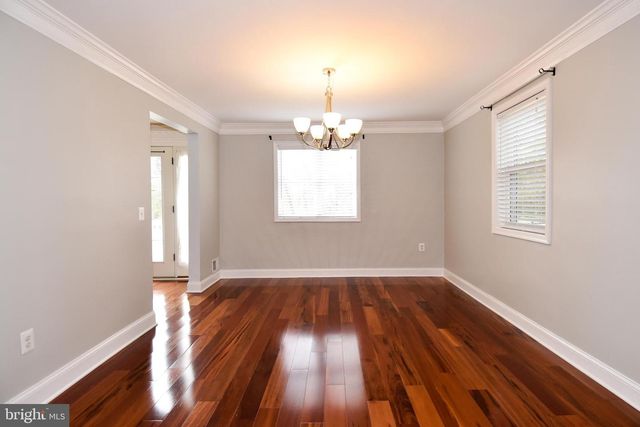 7125 HARRISON LN, Alexandria, VA 22306