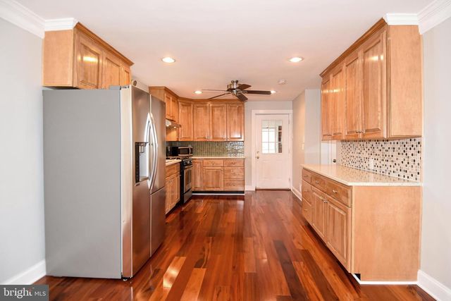 7125 HARRISON LN, Alexandria, VA 22306