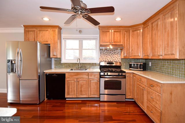 7125 HARRISON LN, Alexandria, VA 22306
