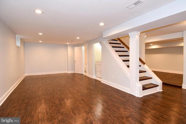 7125 HARRISON LN, Alexandria, VA 22306