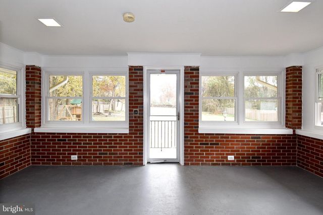 7125 HARRISON LN, Alexandria, VA 22306