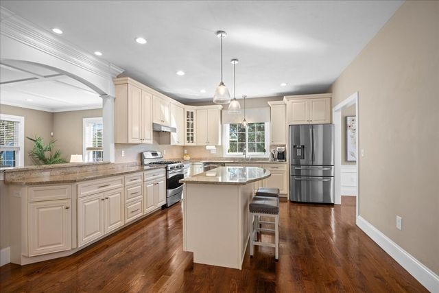 3 Foxhill Drive, Southborough, MA 01772