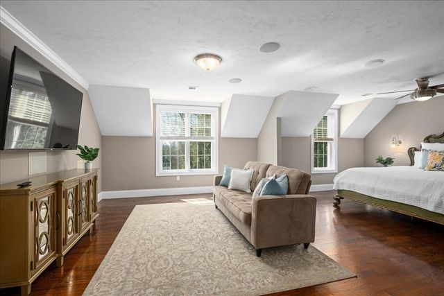 3 Foxhill Drive, Southborough, MA 01772