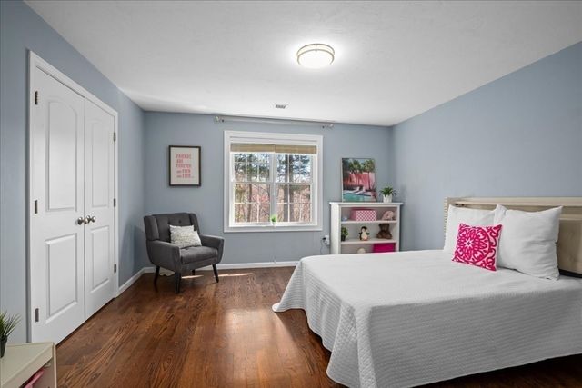 3 Foxhill Drive, Southborough, MA 01772