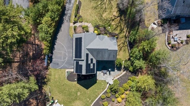 3 Foxhill Drive, Southborough, MA 01772