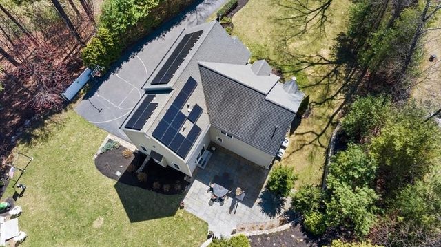 3 Foxhill Drive, Southborough, MA 01772