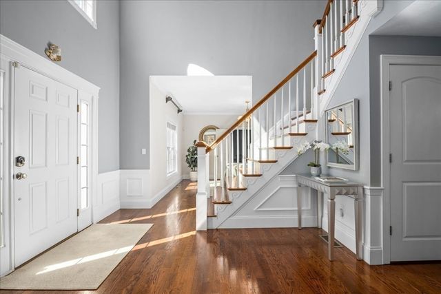 3 Foxhill Drive, Southborough, MA 01772