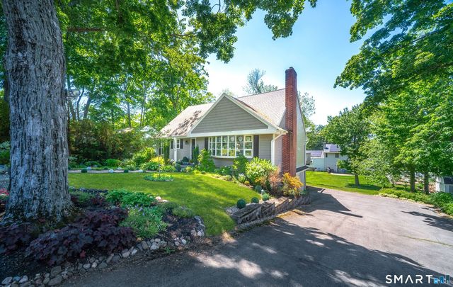 1364 Ridge Road, North Haven, CT 06473