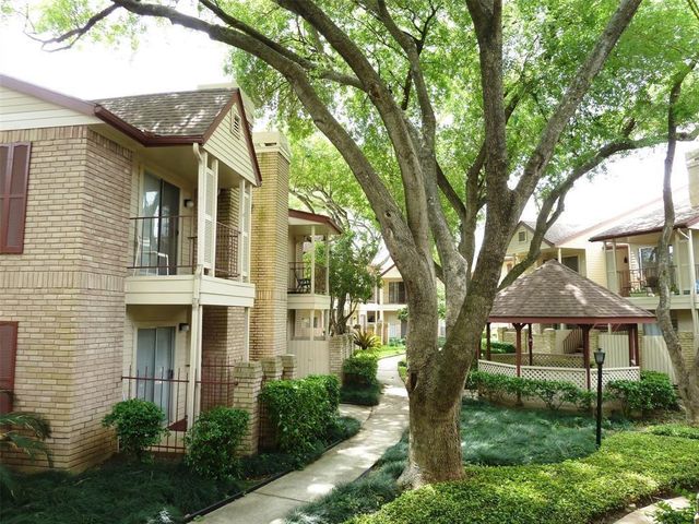 2120 El Paseo Street 1408, Houston, TX 77054