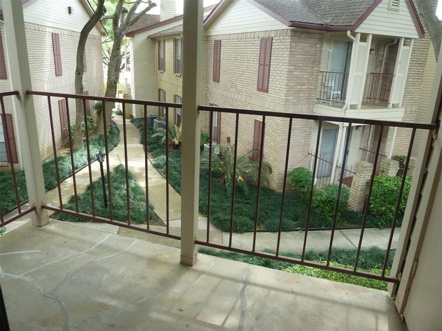 2120 El Paseo Street 1408, Houston, TX 77054