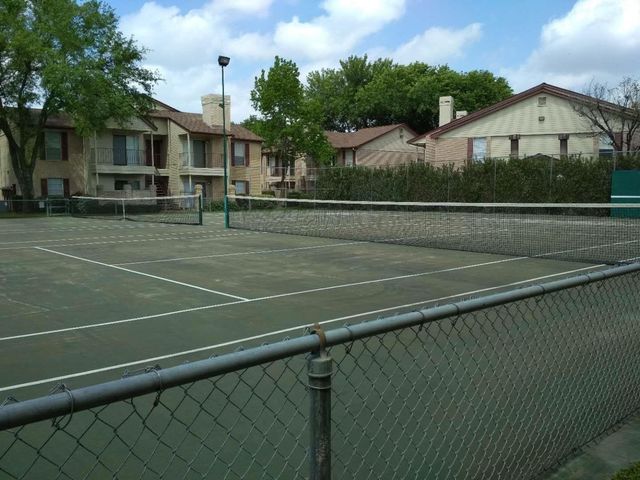 2120 El Paseo Street 1408, Houston, TX 77054